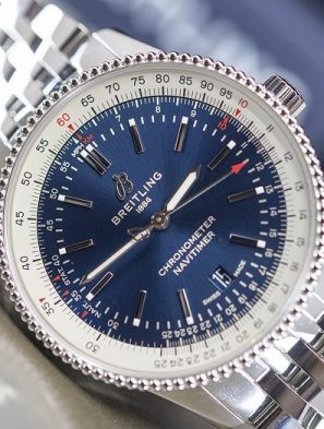 breitling navitimer automatic 41 background