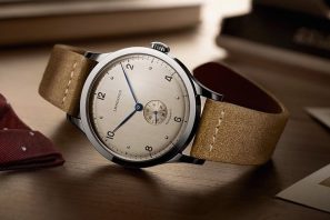 Longines Heritage background