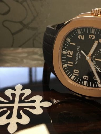 Patek Aquanaut 5164R Background